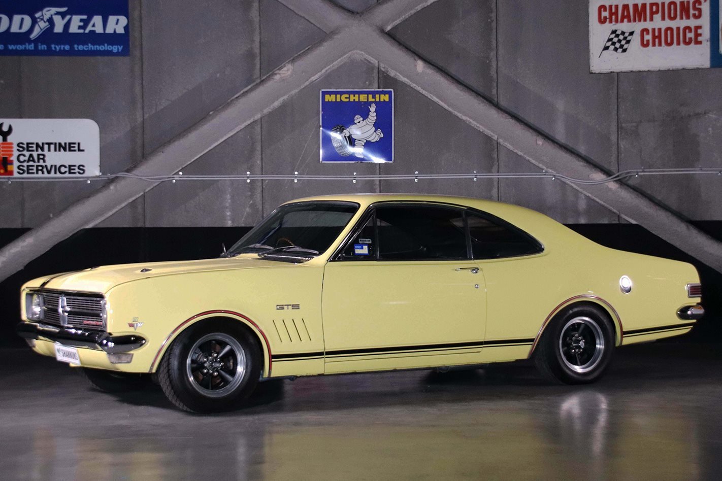 HK-Monaro.jpg