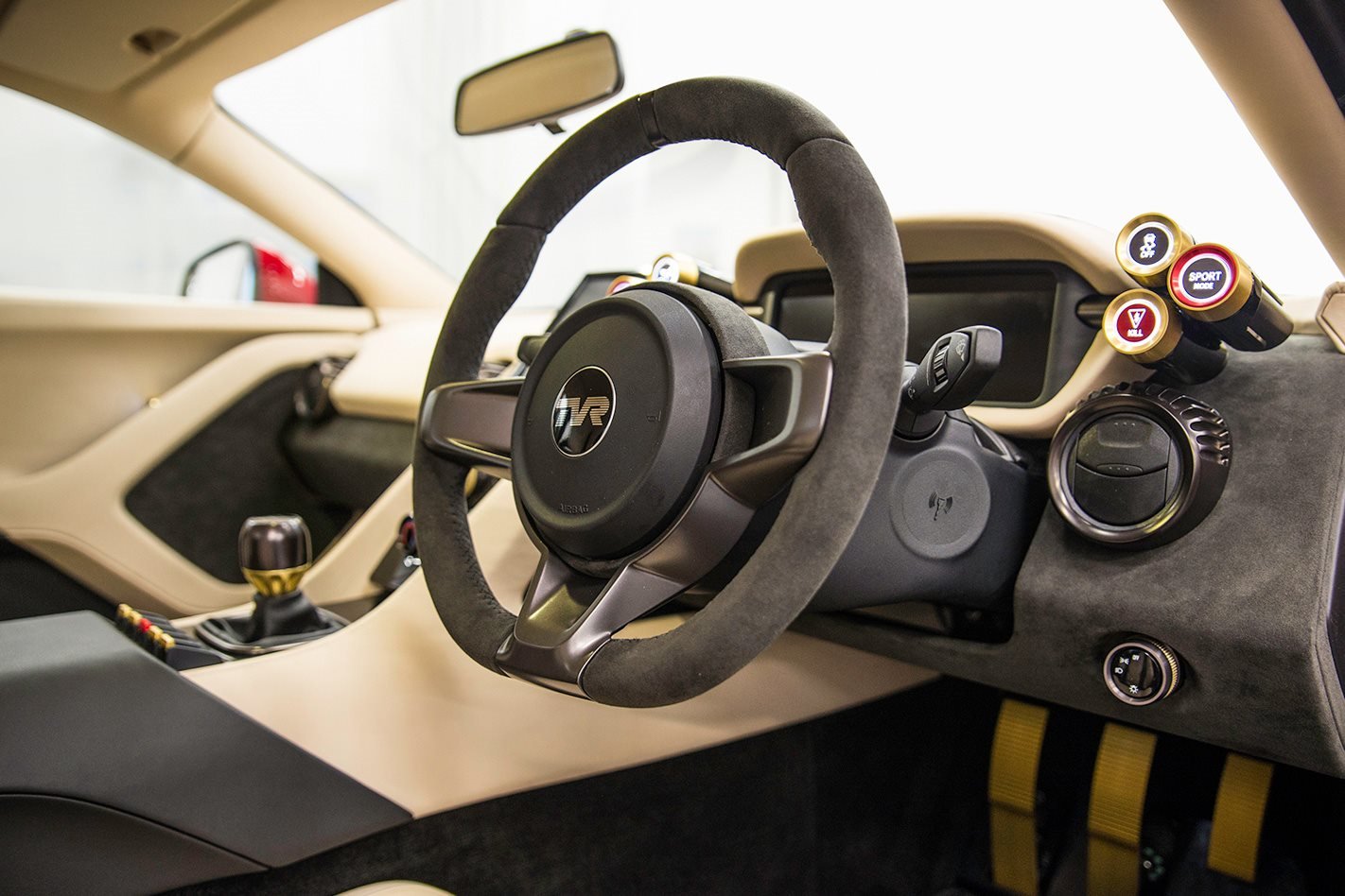 TVR Griffith interior