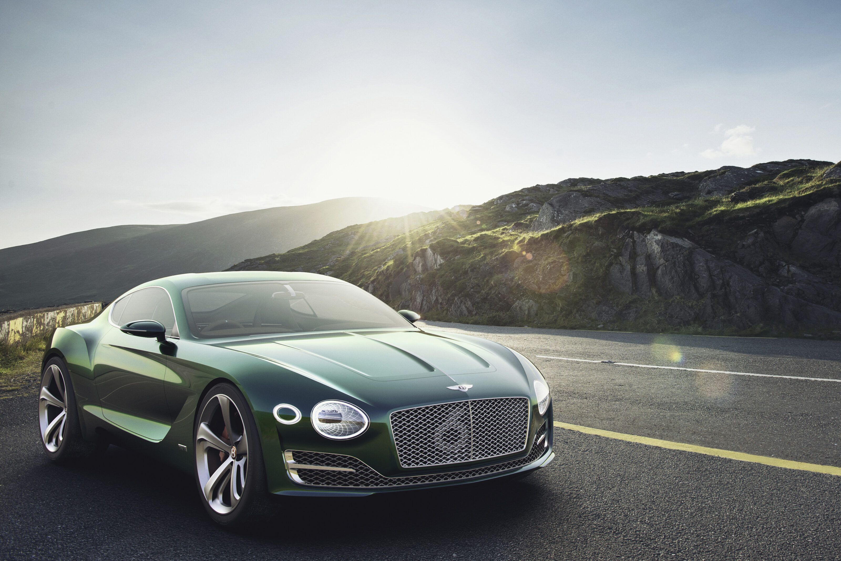 2015 Geneva Motor Show: Bentley EXP 10 Speed 6 Concept 9
