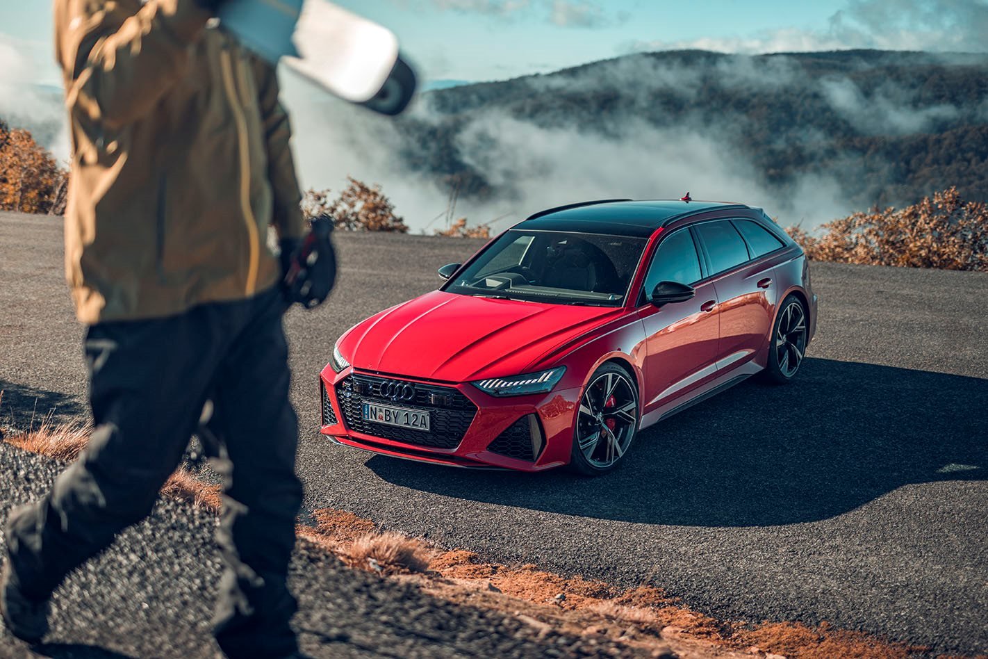 2020 Audi RS6 front three quarter