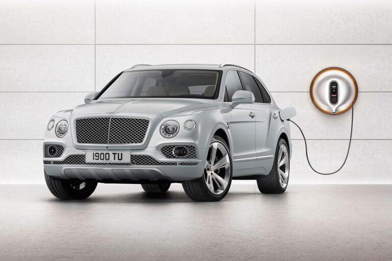 Bentley BEV 2025