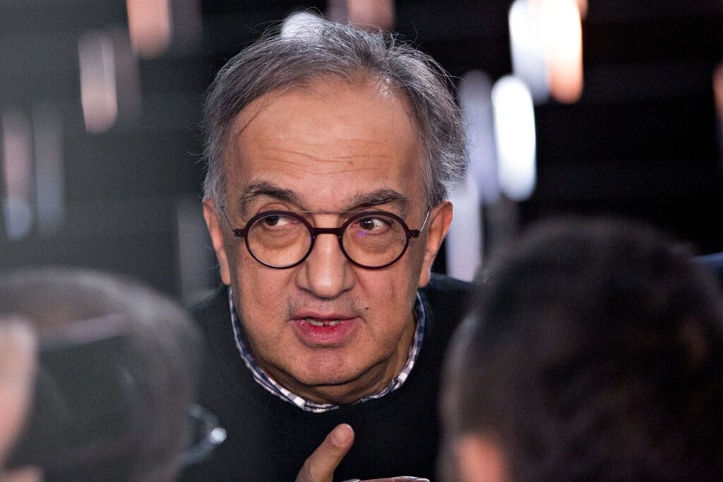 2018 Detriot Motor Show FCA fence-sitting on electrification autonomy