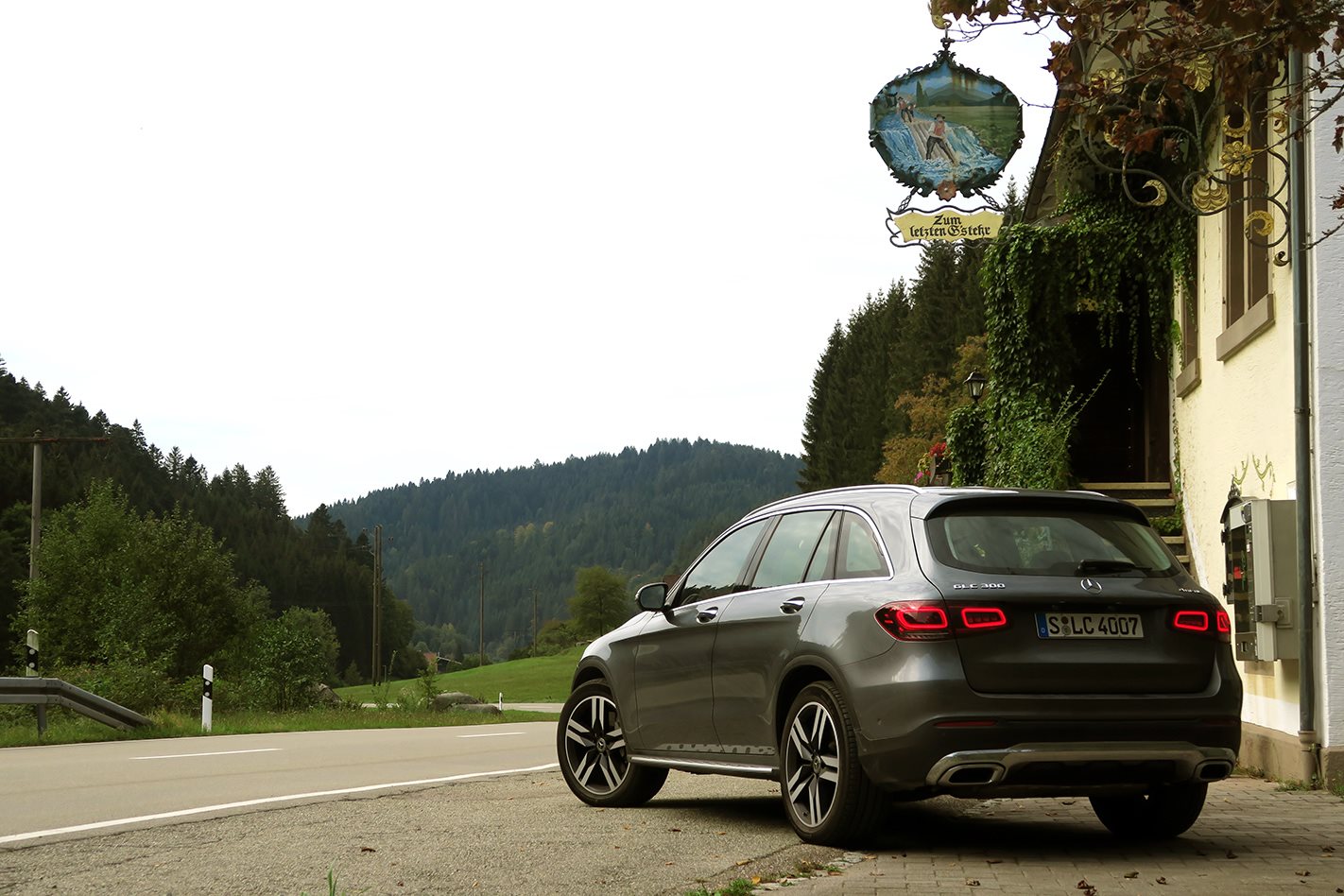 mercedes-benz glc 300 germany roadtrip