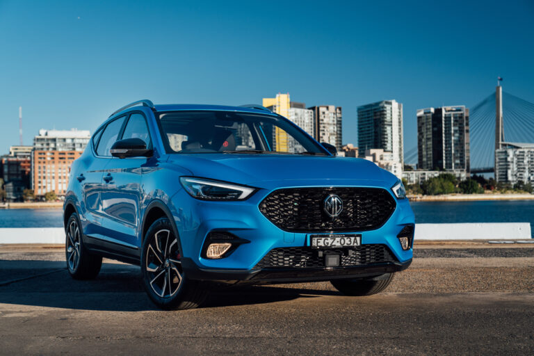 2021 MG ZST