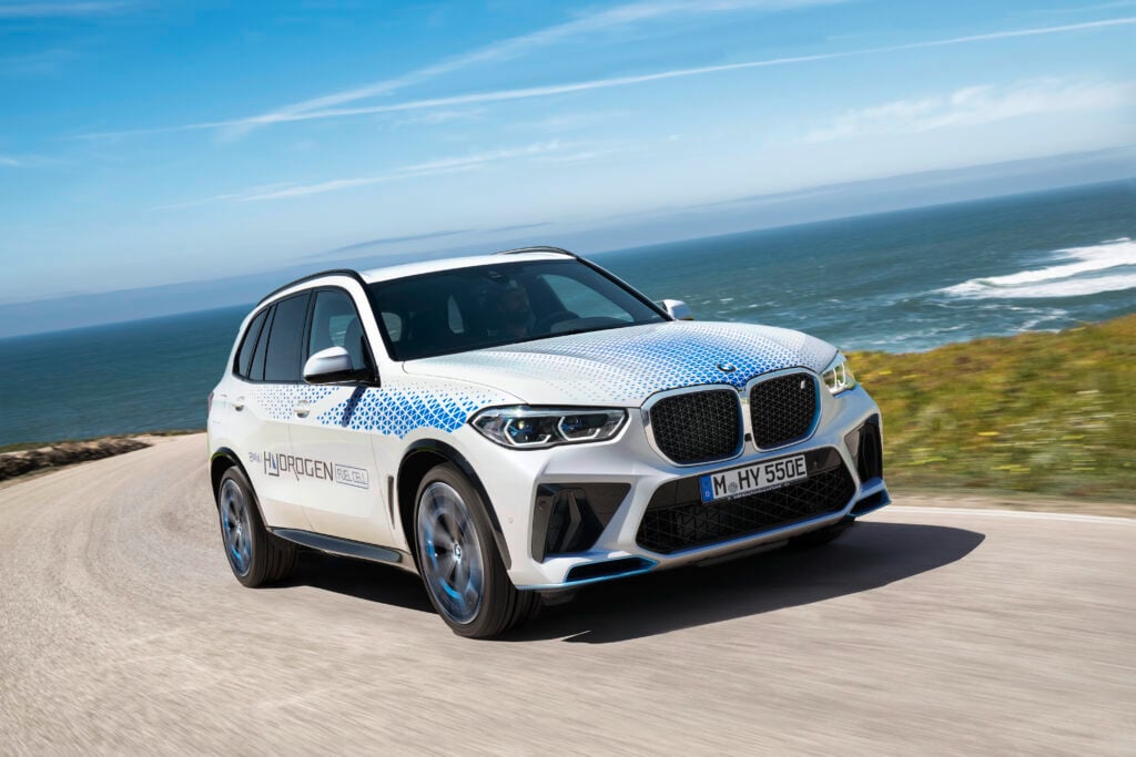 BMW iX5