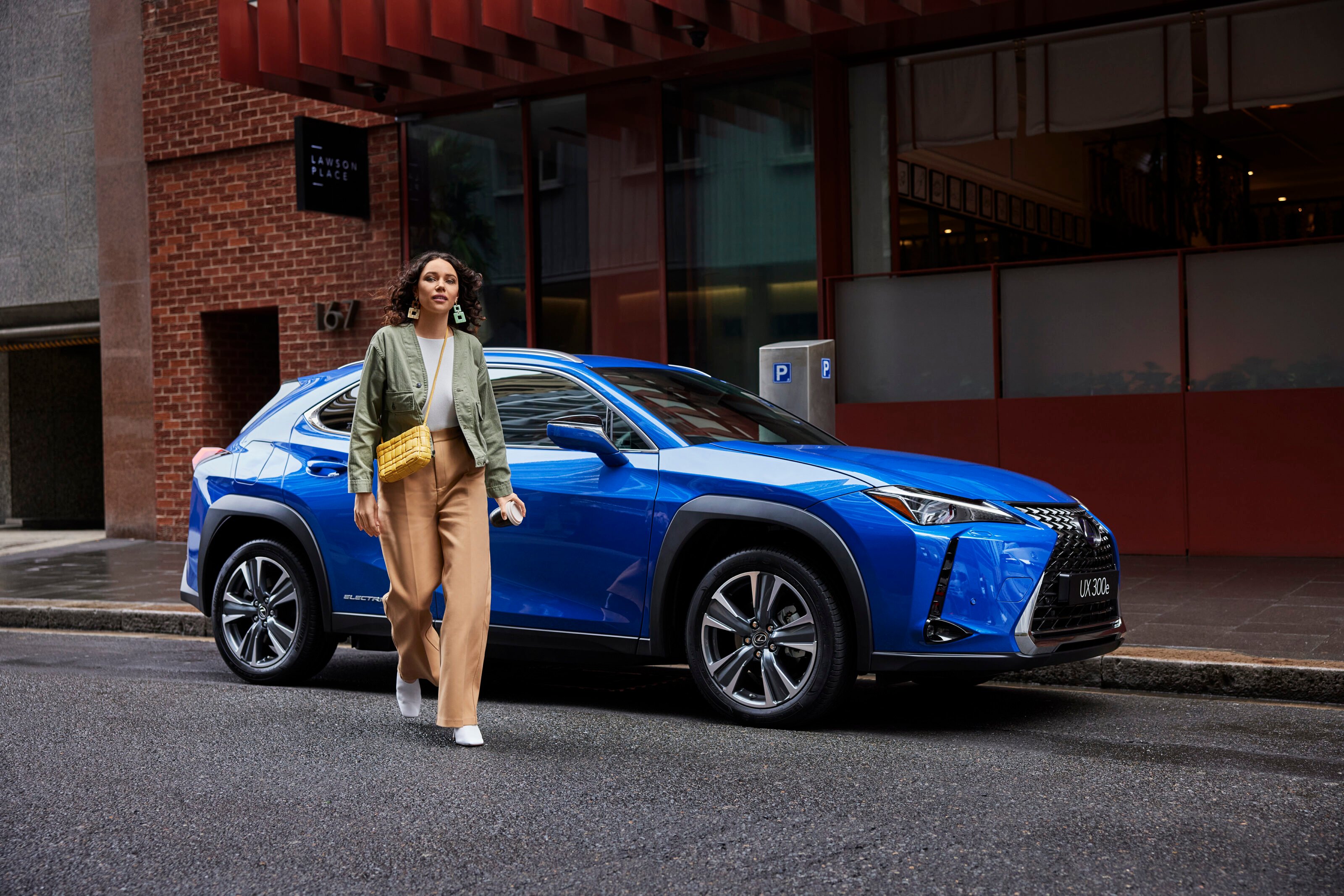 Lexus UX premium encore