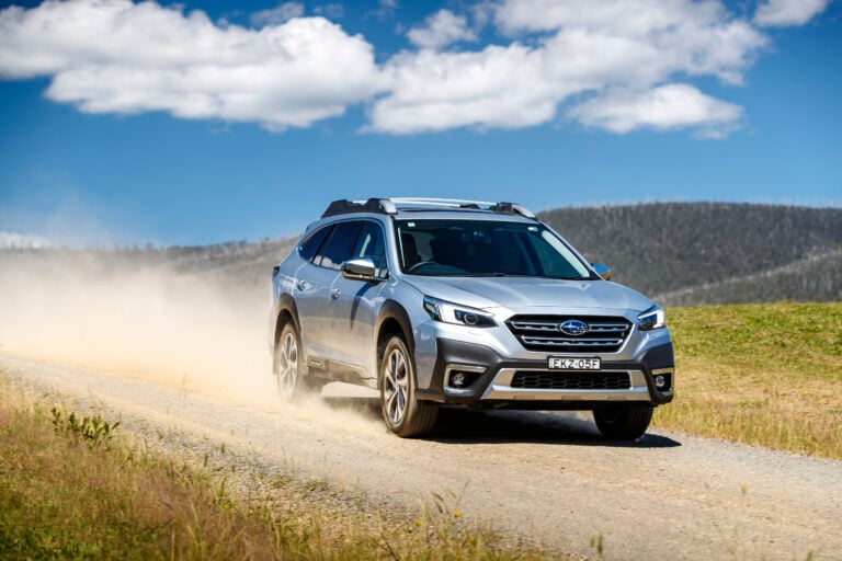 2021 Subaru Outback Touring Ice Silver Metallic Australia STanner