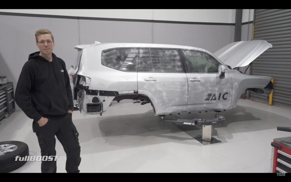 2021 Toyota LandCruiser 300 teardown video