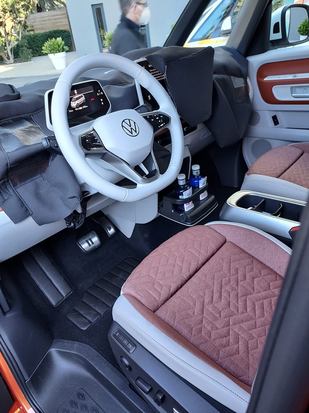 Image: 2022 Volkswagen ID Buzz interior, courtesy vwidtalk.com