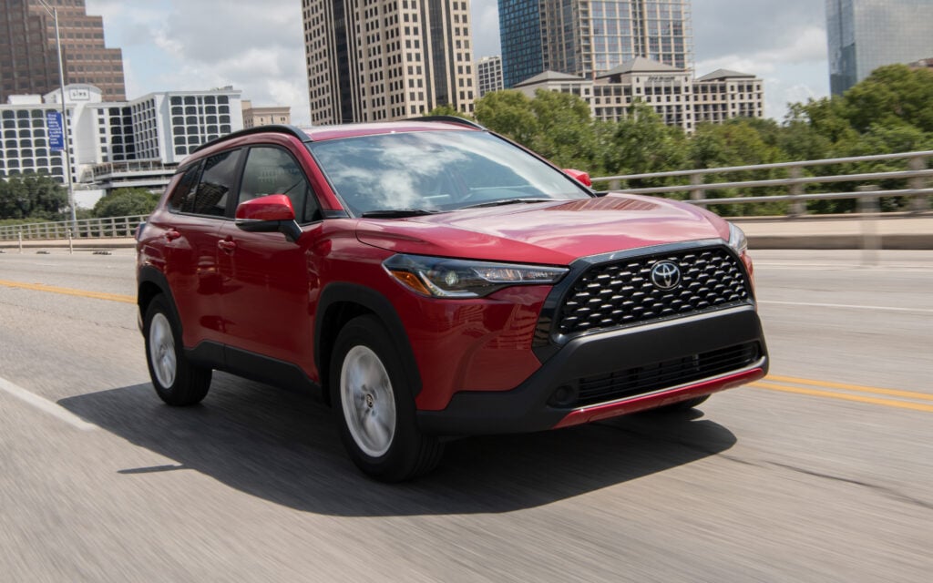 2022 Toyota Corolla Cross LE AWD Barcelona Red US-spec