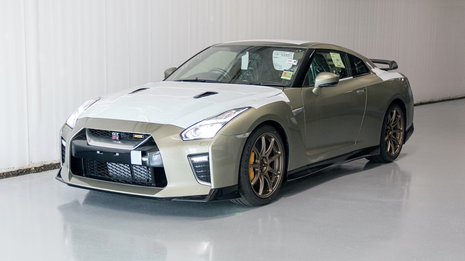 Noooo! Nissan calls time on its classic R35 GT-R