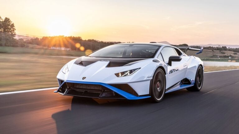 2021 Lamborghini Huracan STO white