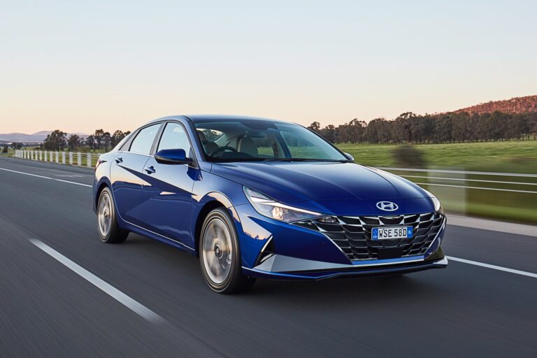 hyundai i30 sedan 2021