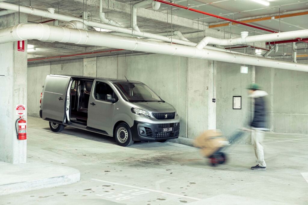 2022 Peugeot Expert Pro LWB review