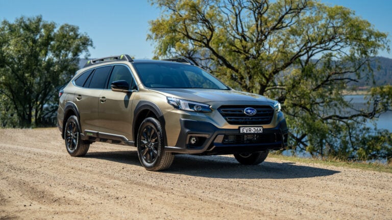 2023 Subaru Outback Sport XT suv bronze