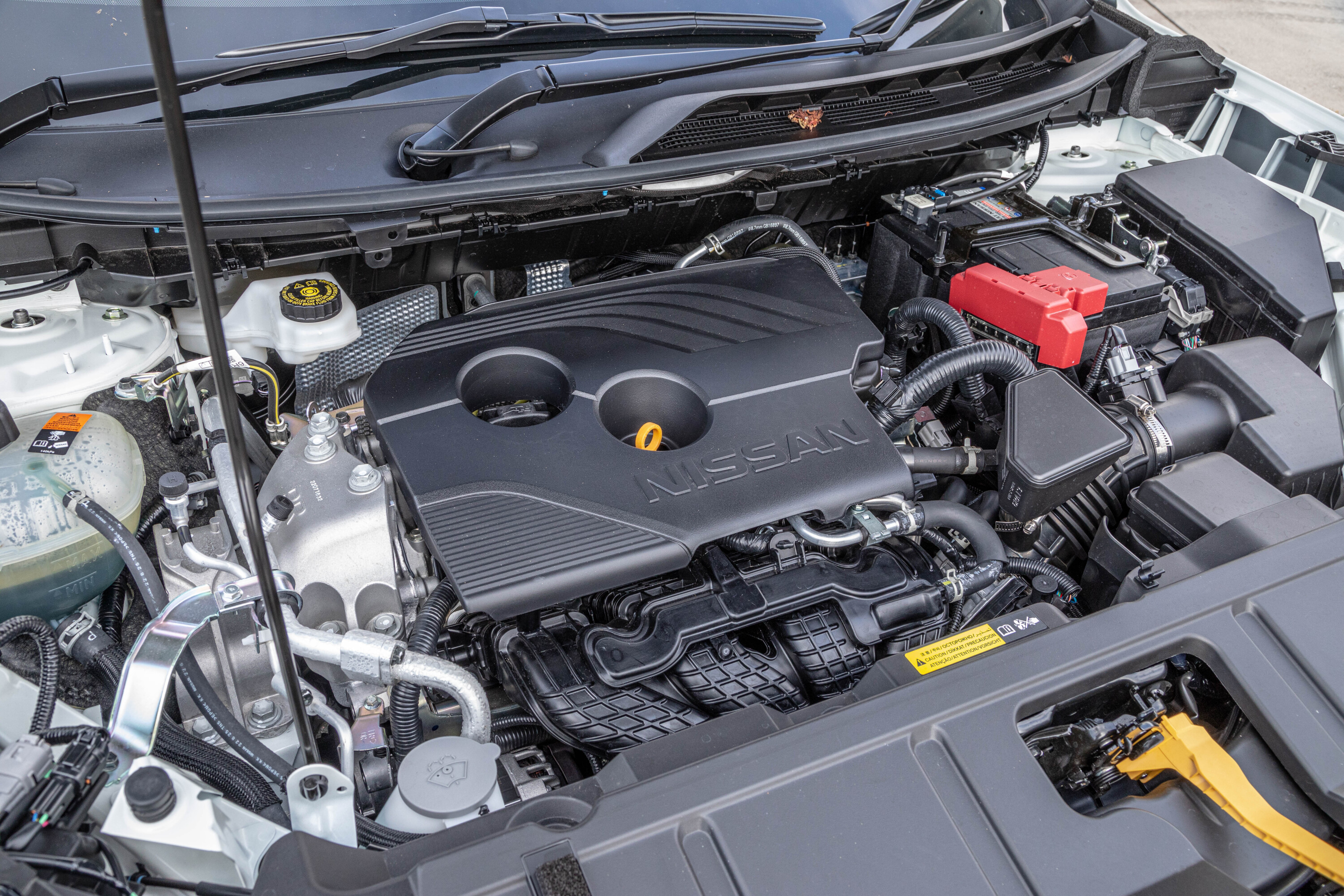 Nissan X-Trail e-Power hybrid engine