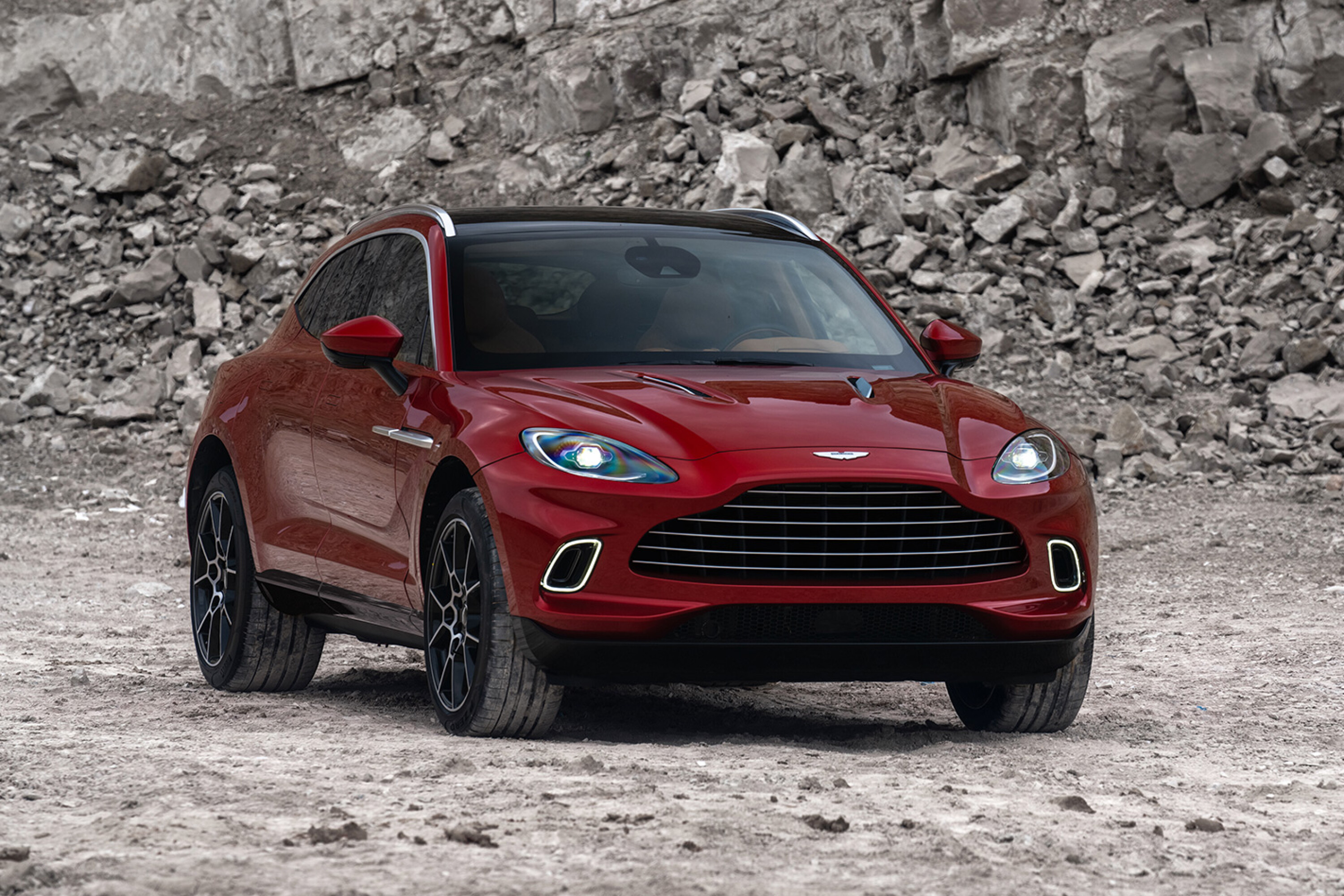2020 Aston Martin DBX