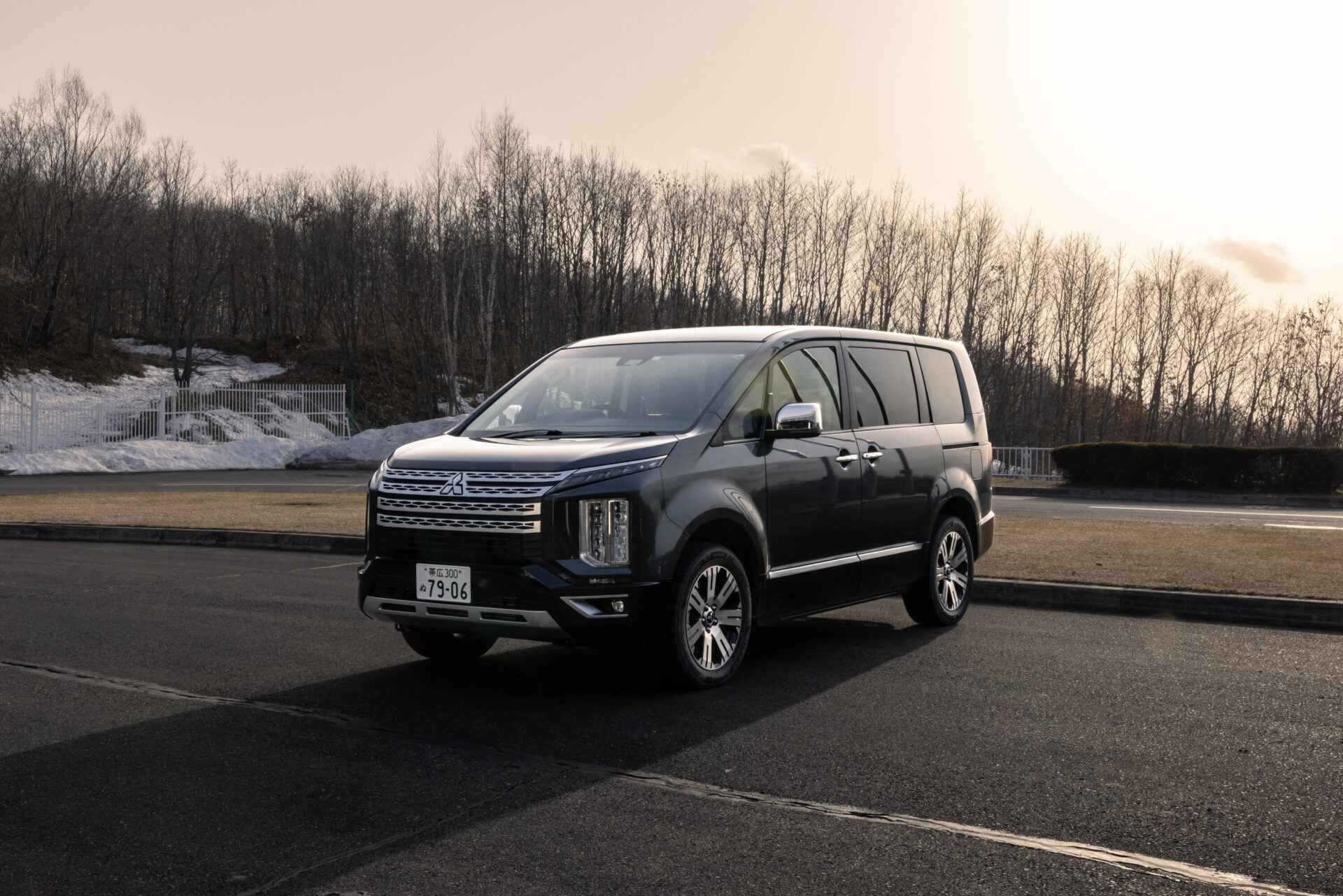 Mitsubishi Delica returns with D:X concept revealed in Tokyo