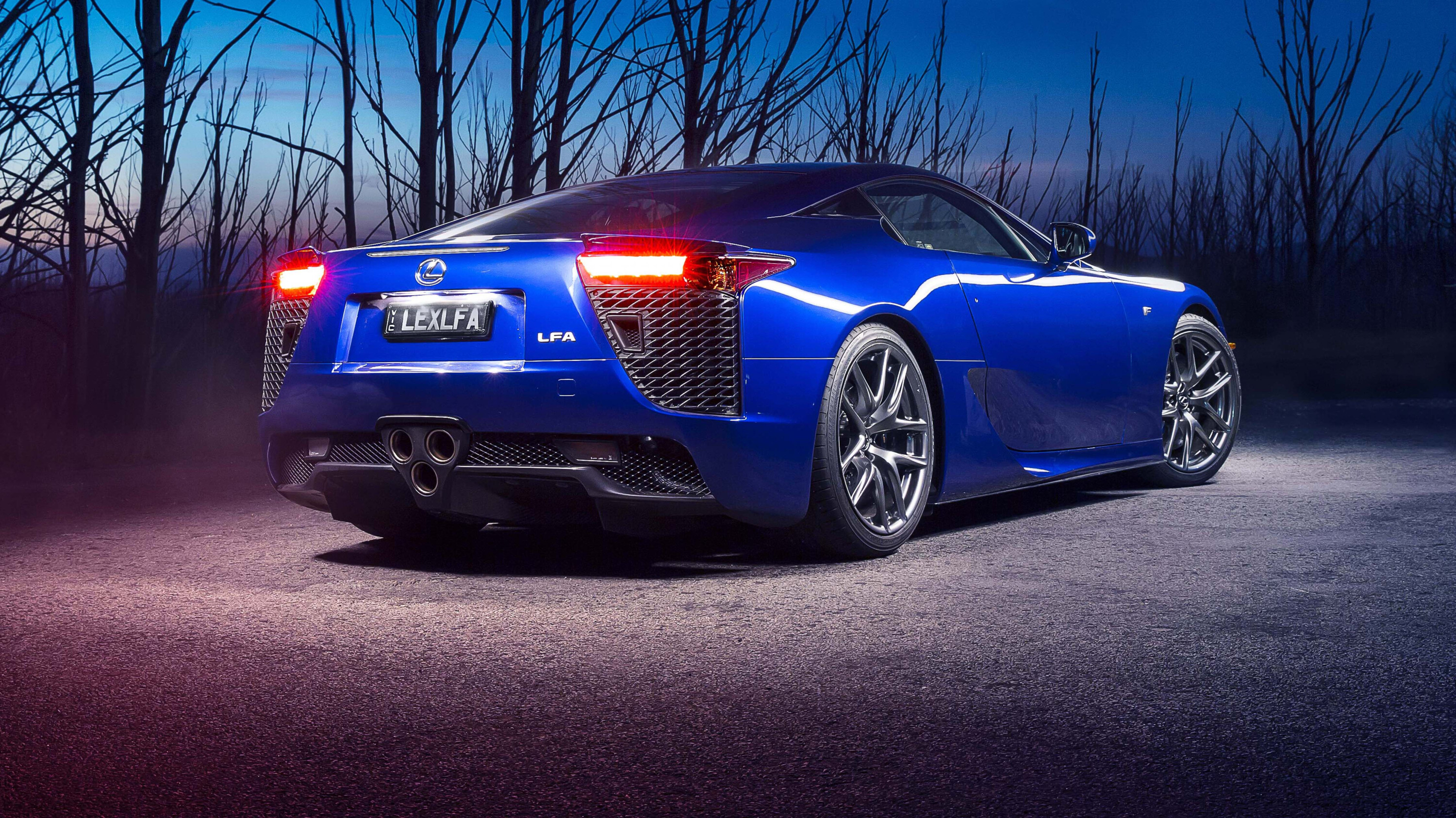 Modern Classic Lexus LFA Review Modern Classic Lexus LFA Review