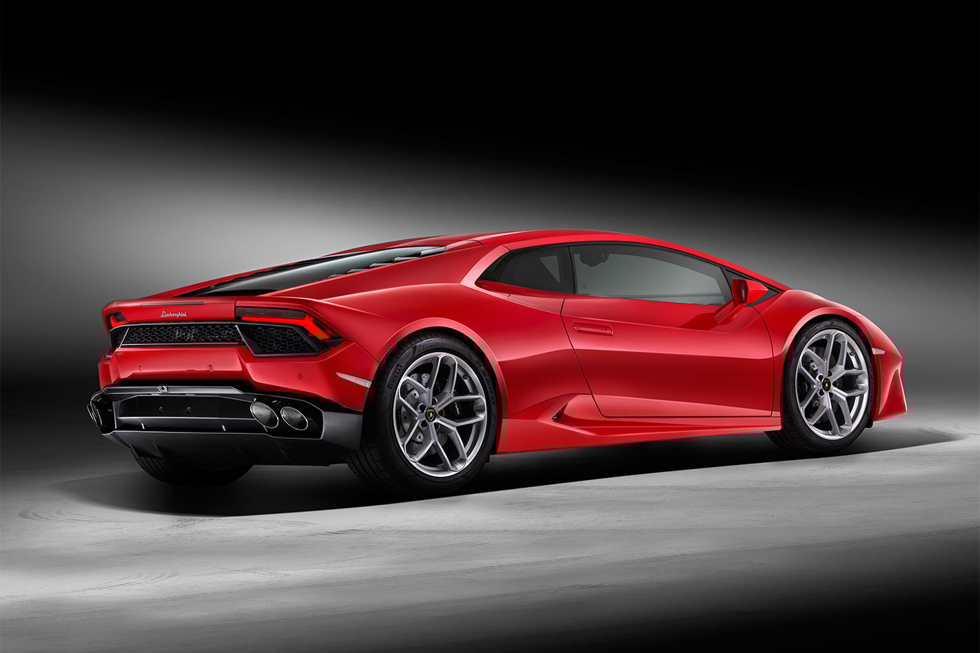 Lamborghini -Huracan -LP-580-2-rear