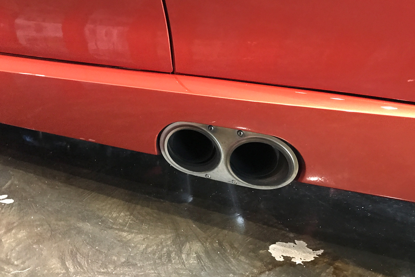 HSV GTS R Coupe Concept exhaust