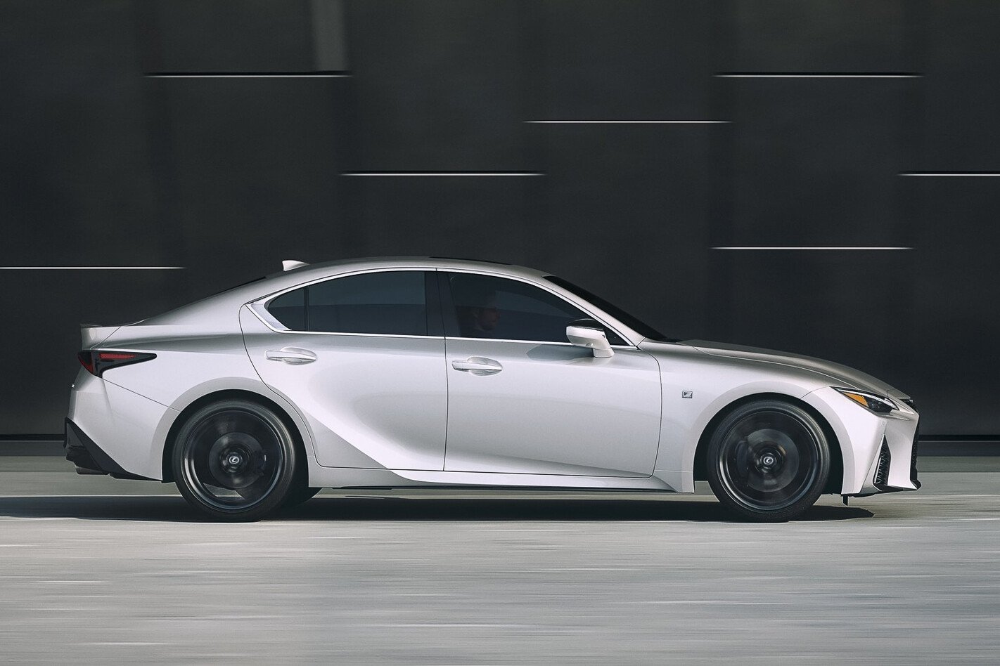 2021 lexus is