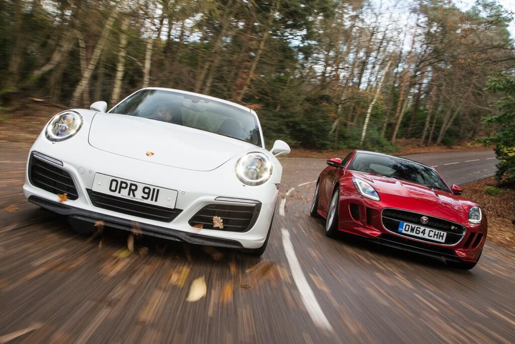 Porsche 911 Carrera S vs Jaguar F-Type R