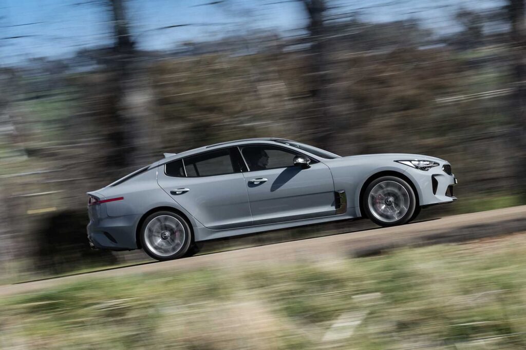 2019 Kia Stinger GT quick performance review