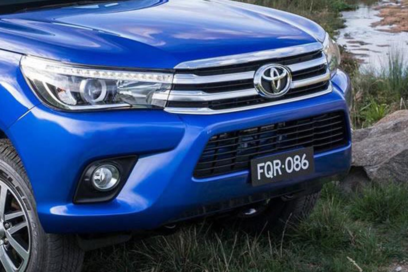 Mazda may make a ute with Toyota