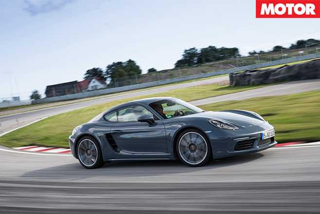 Porsche 718 Cayman