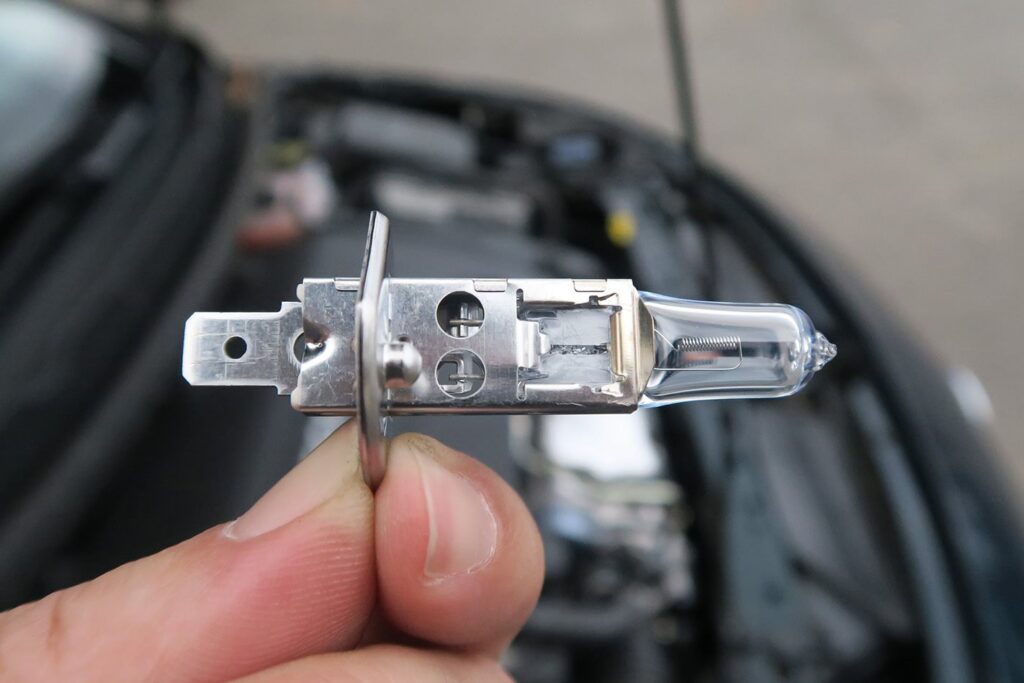 headlamp globe replacement