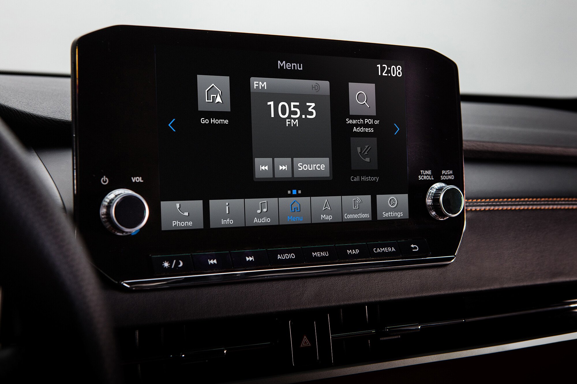 outlander infotainment