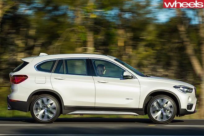 BMW-X1-side