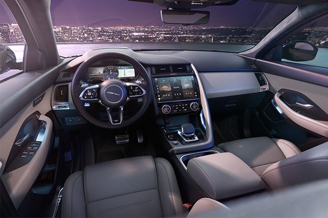 https://d3lp4xedbqa8a5.cloudfront.net/s3/digital-cougar-assets/whichcar/2020/10/28/-1/2021-Jaguar-E-Pace-interior.jpg