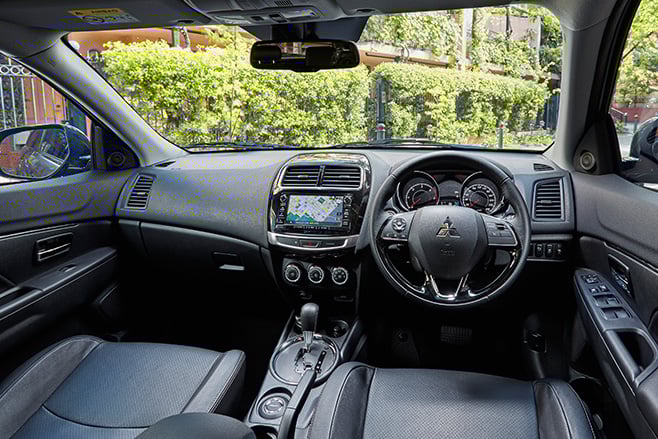 Mitsubishi ASX interior