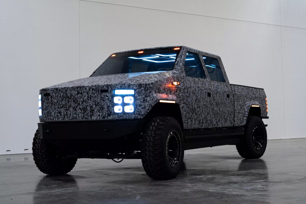 Atlis XT EV