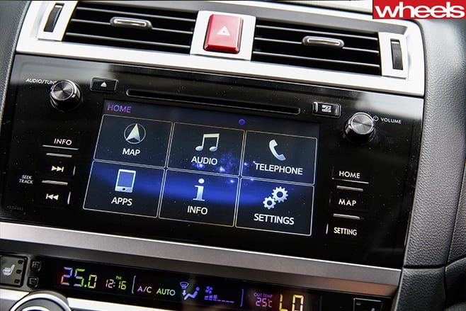 Family -car -comparison -infotainment -system