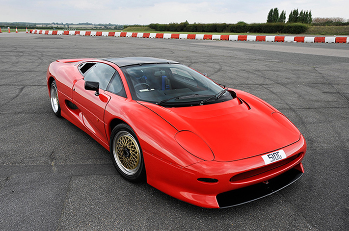 Jaguar XJ220