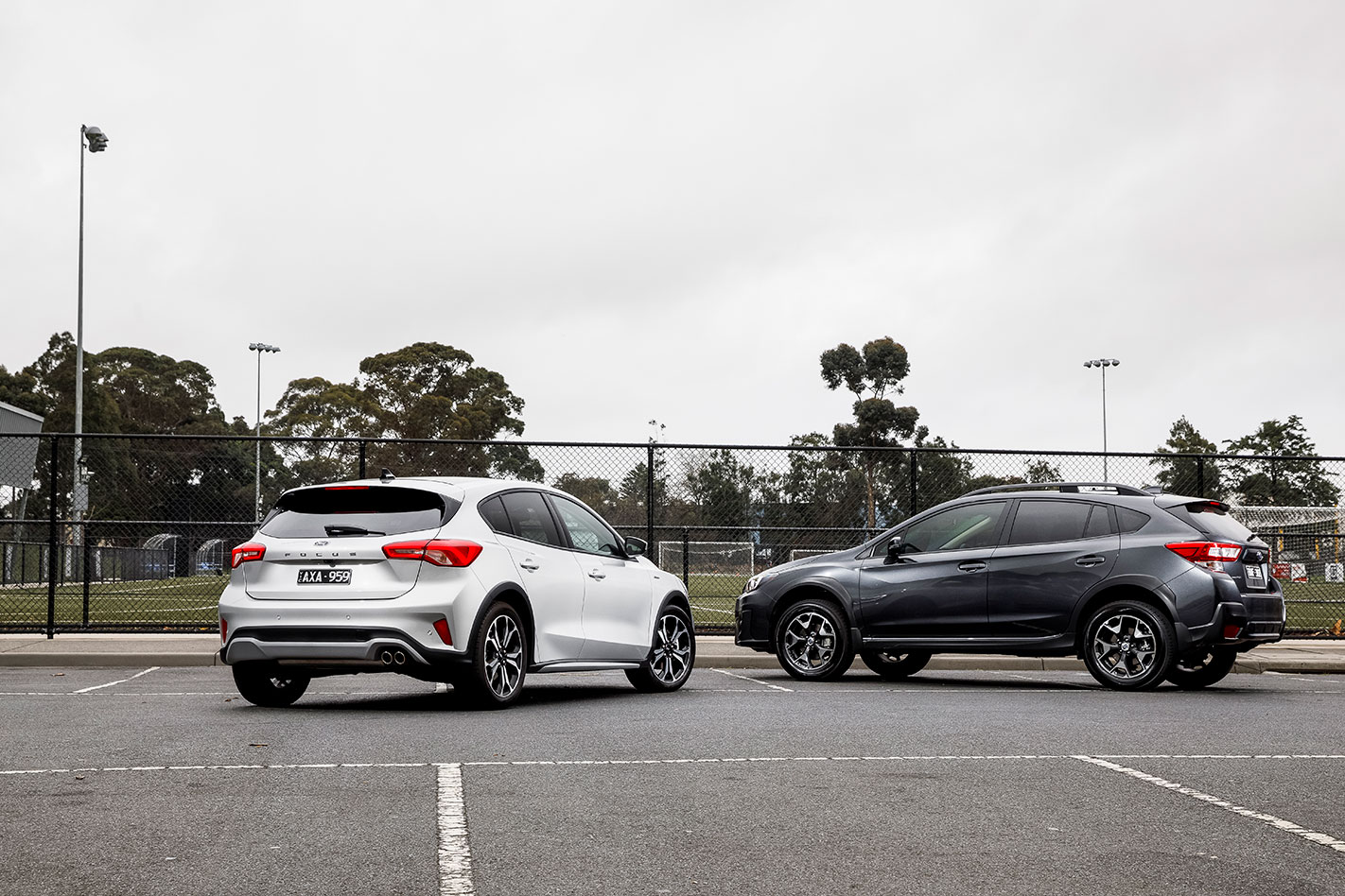 Ford Focus versus Subaru XV