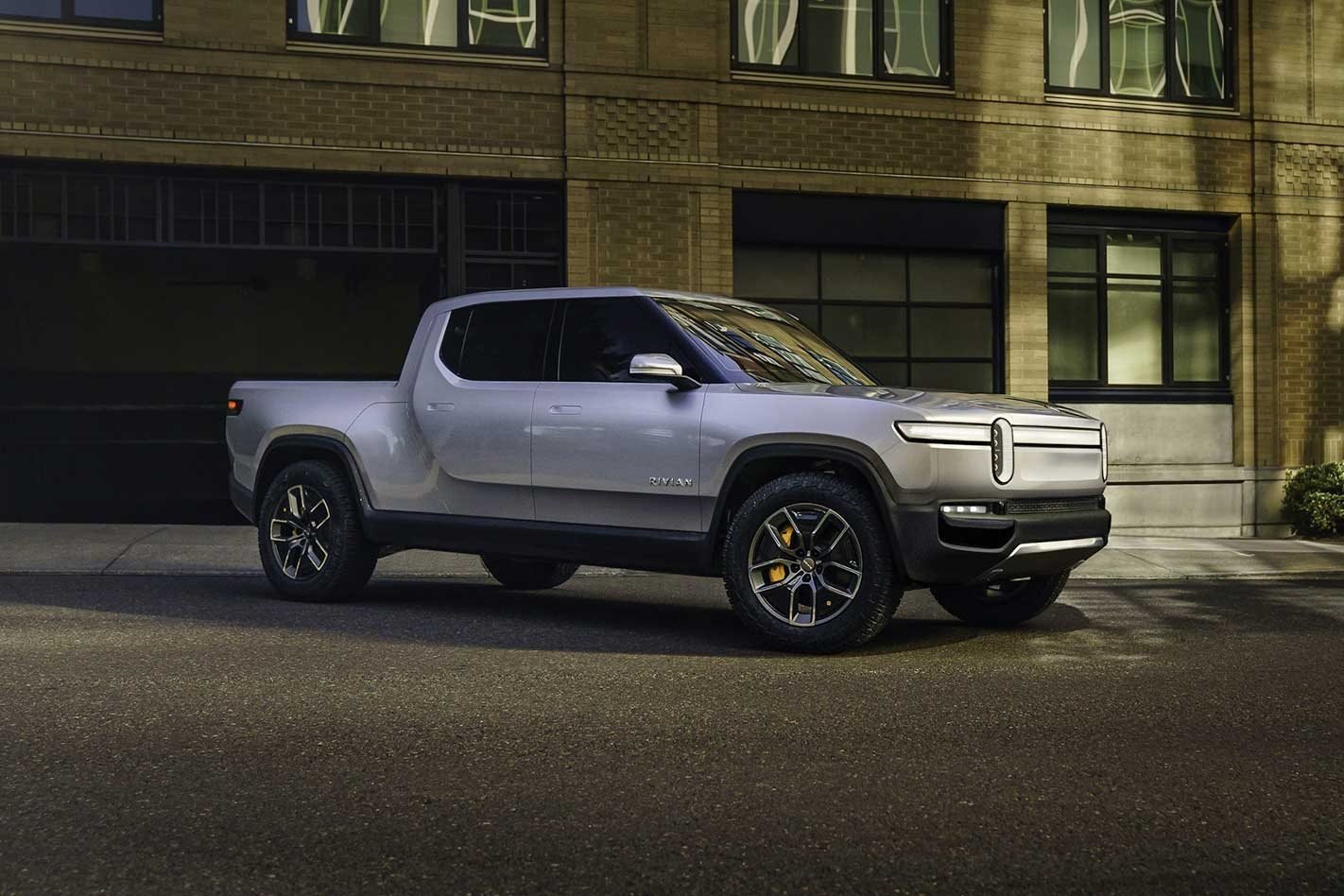 LA 2018 Rivian Electric Adventure Vehicles revealed
