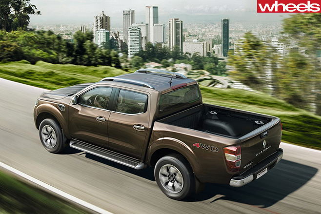 Renault -Alaskan -ute -rear -top -side -driving