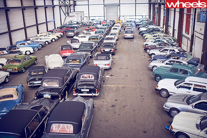 Mercedes -benz -classic -car -centre -top