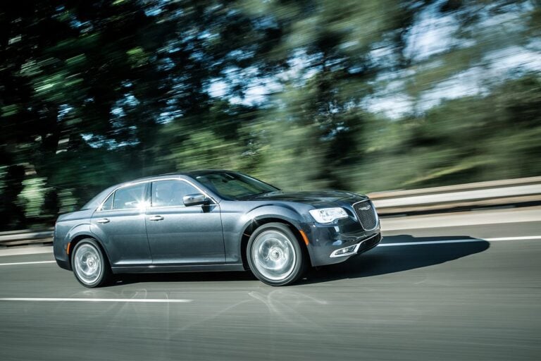 2015 Chrysler 300 review