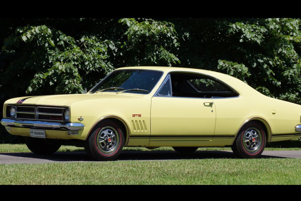 1968 HK Monaro GTS 327 main