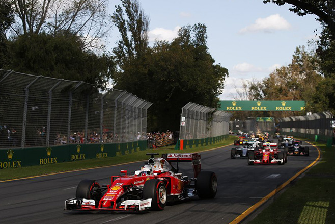 F1 cars racing Melbourne Australia