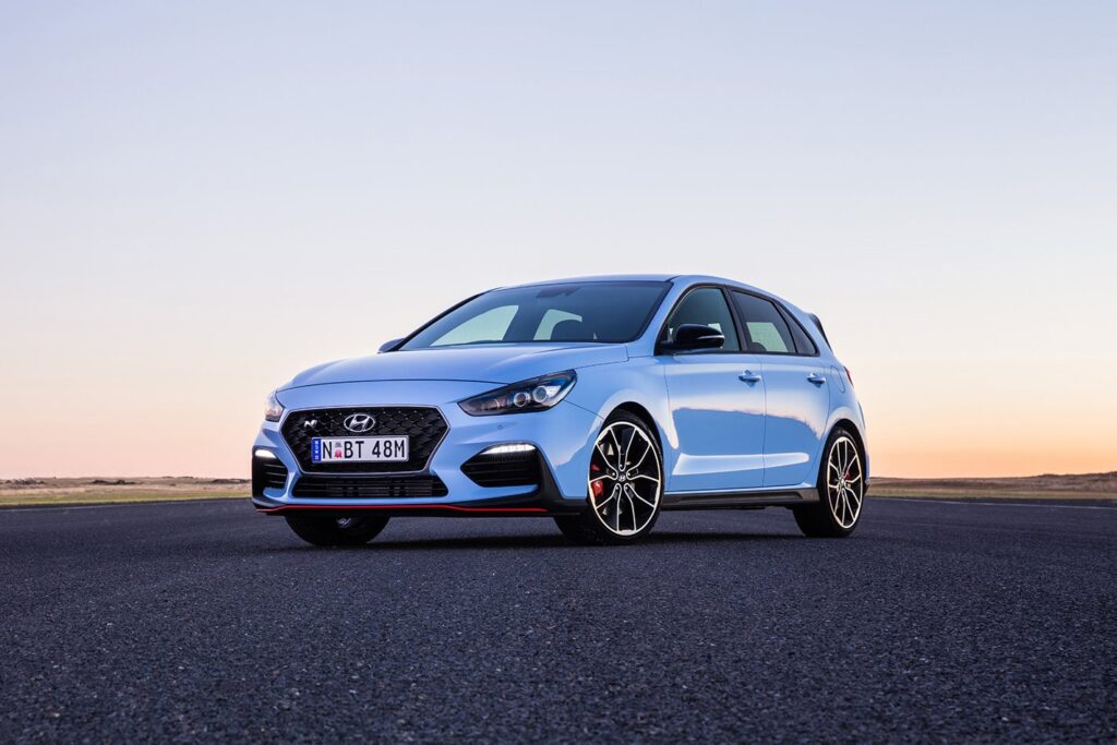 hyundai i30n front quarter