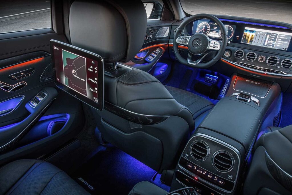 Opinion New tech should deliver more Sclass interior