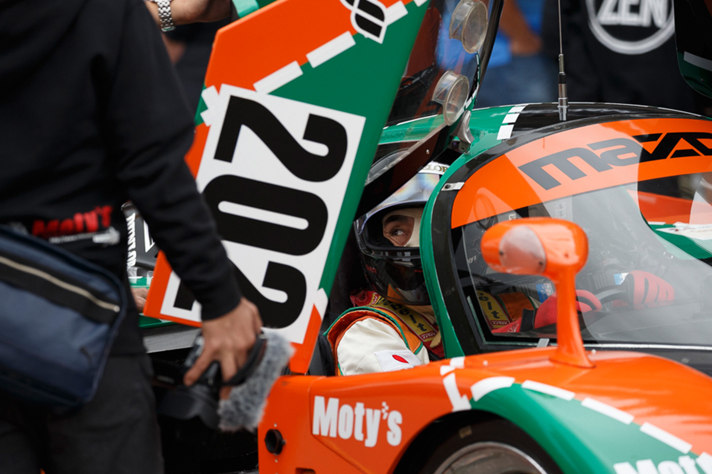 Mazda-767B.jpg