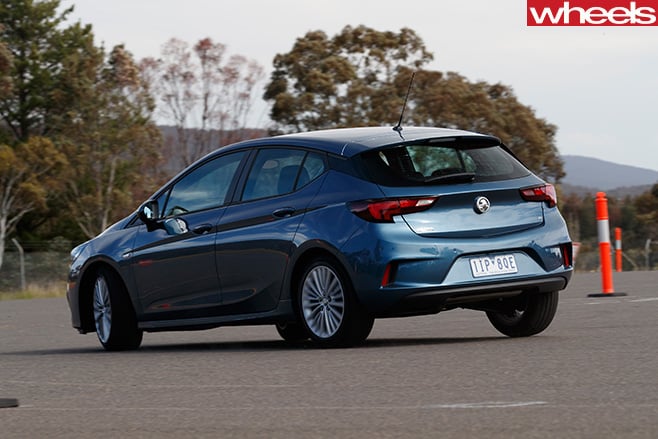 2016-Holden -Astra -rear -side