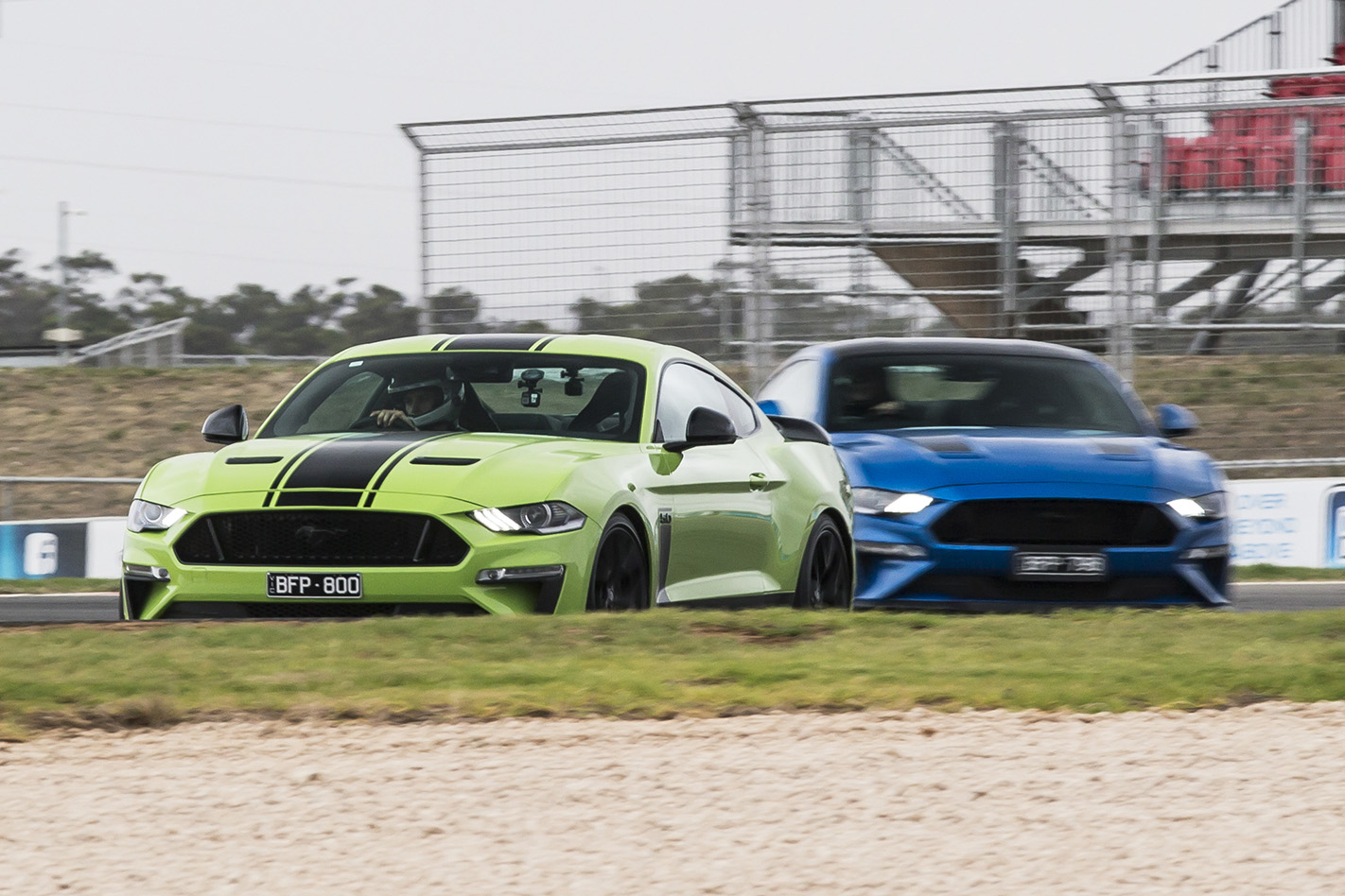 Ford Mustang R-Spec track test